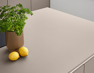 Worktop in Macchiato Xtra matt with a natural feel and calm appearance.